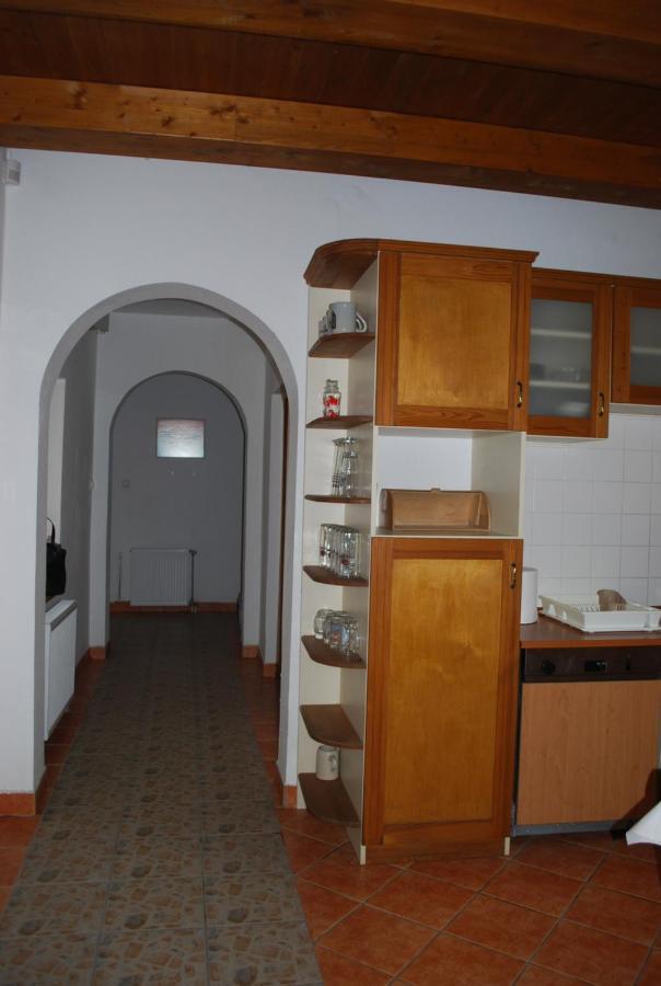 Casa Napsugar Panzio Bed and Breakfast Apostag Buitenkant foto