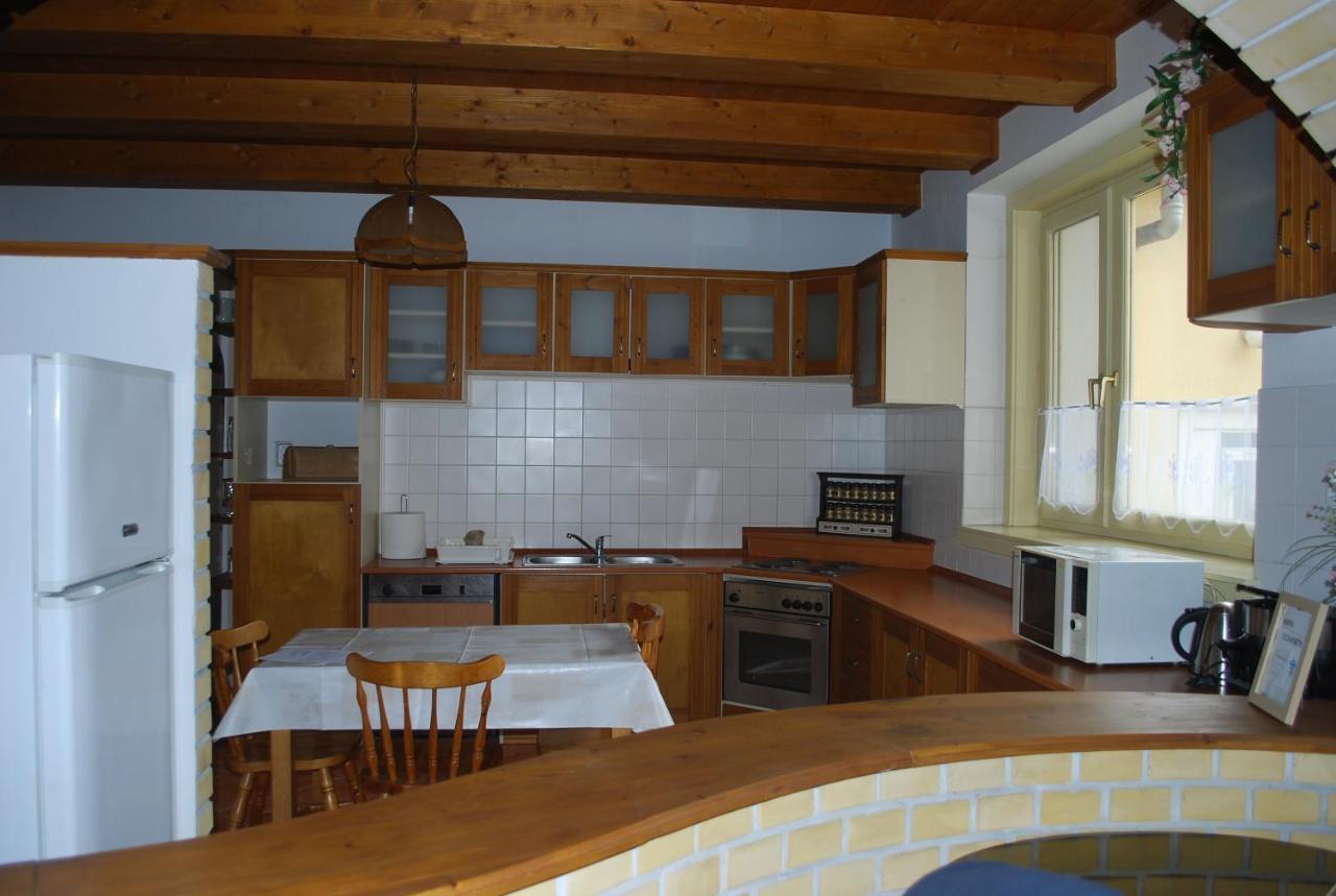 Casa Napsugar Panzio Bed and Breakfast Apostag Buitenkant foto