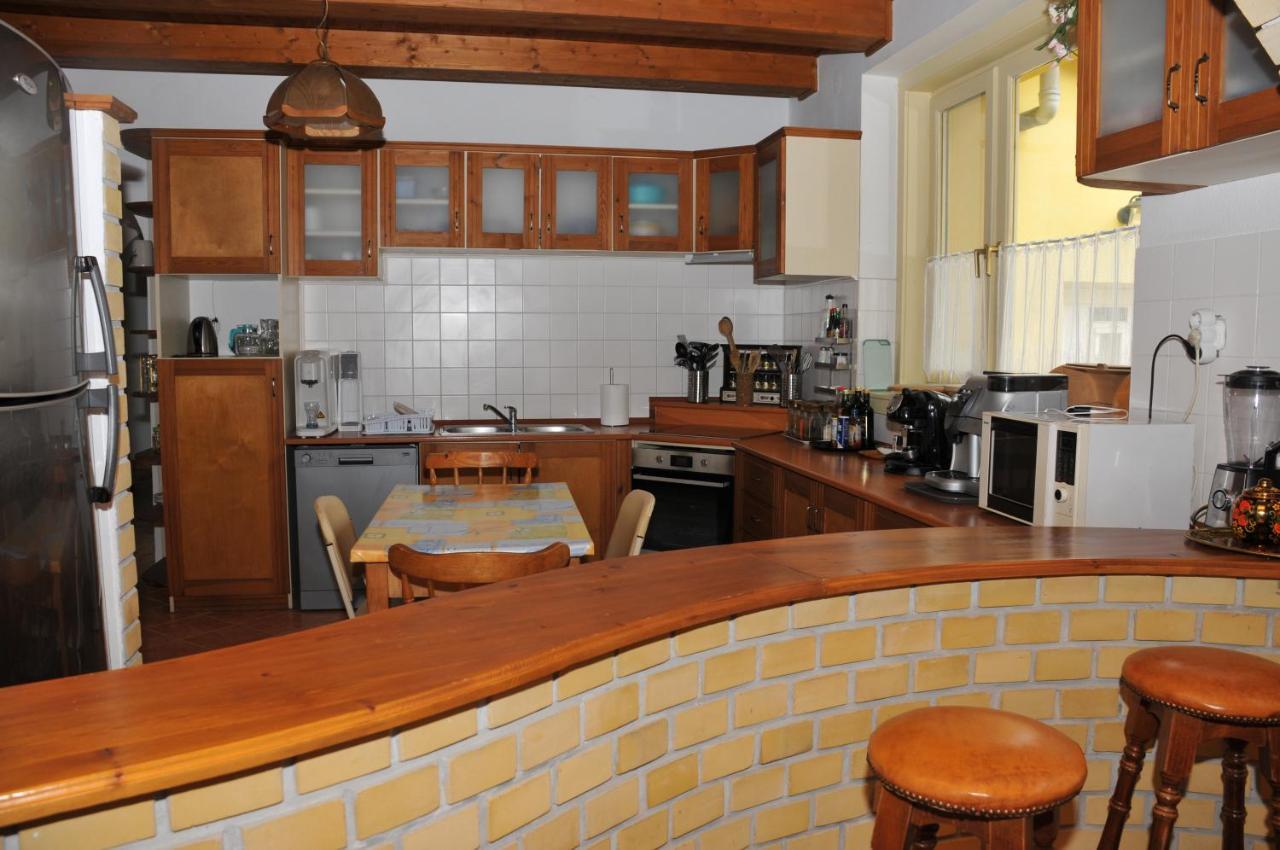 Casa Napsugar Panzio Bed and Breakfast Apostag Buitenkant foto