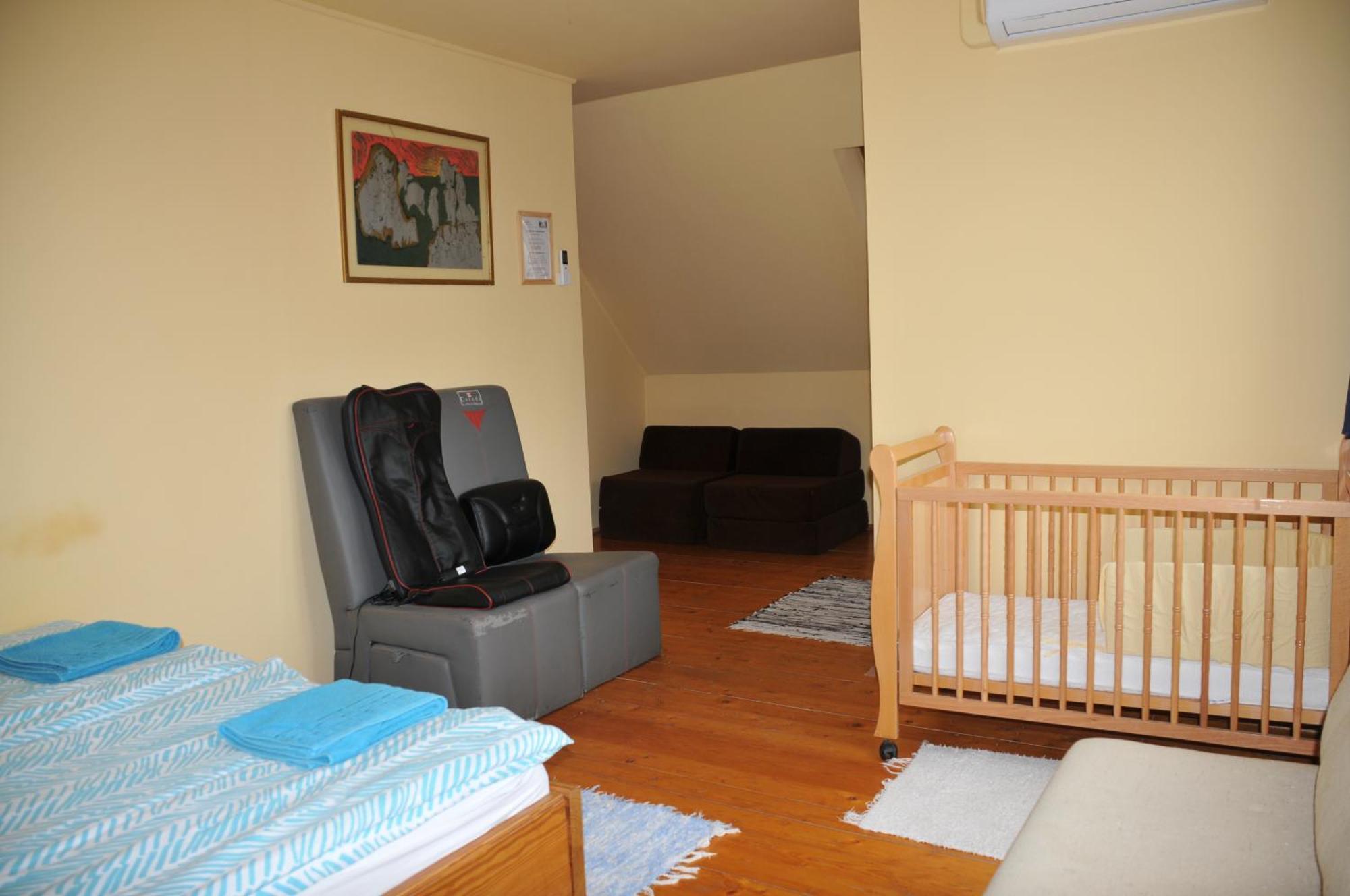 Casa Napsugar Panzio Bed and Breakfast Apostag Kamer foto